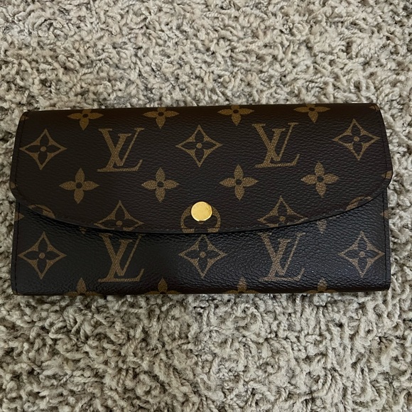 Authentic Louis Vuitton Wallet - Picture 2 of 3